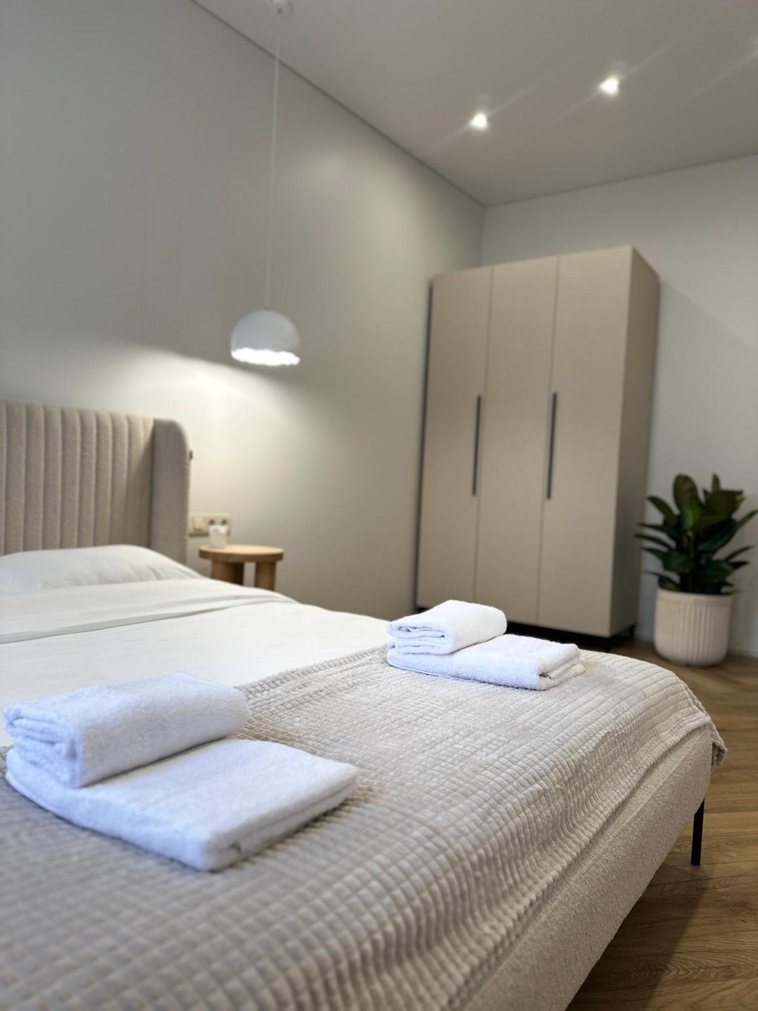 Other Apartments イヴァーノ＝フランキーウシク エクステリア 写真