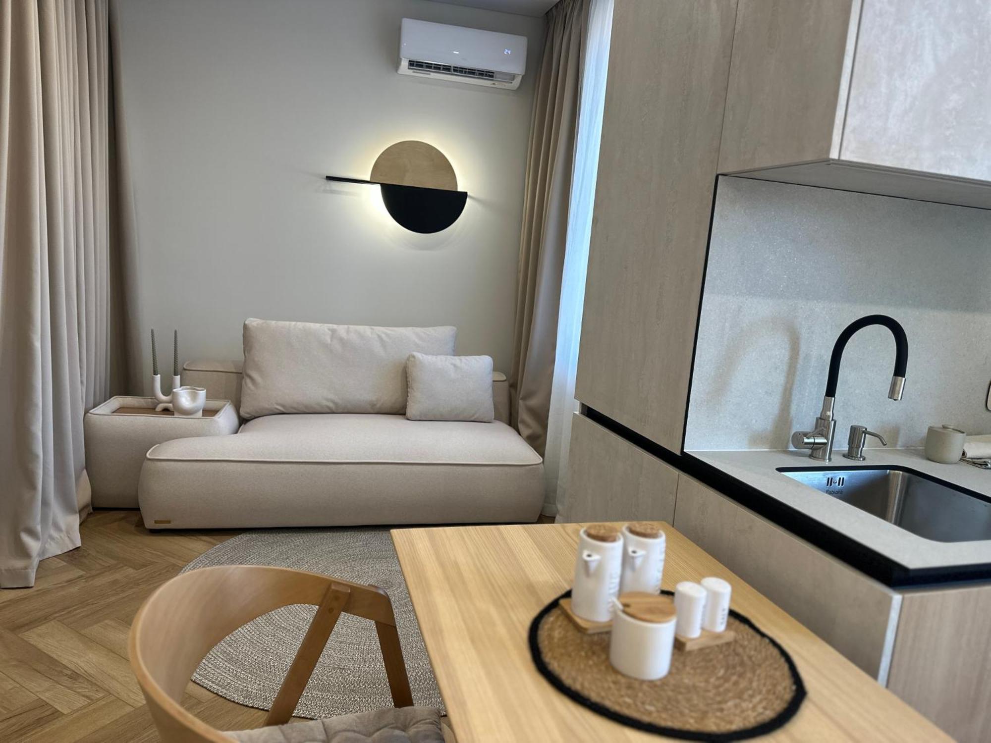 Other Apartments イヴァーノ＝フランキーウシク エクステリア 写真